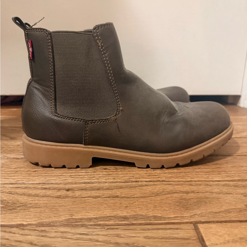 Levi's Dark Brown Ankle Boots
